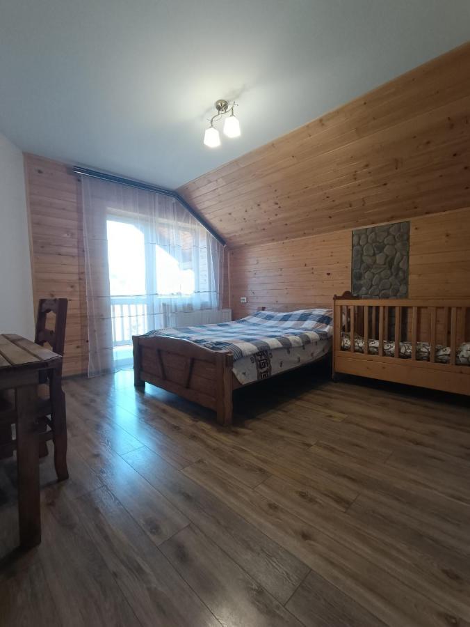 Кам'Яний Двір Mykulytschyn Exterior foto